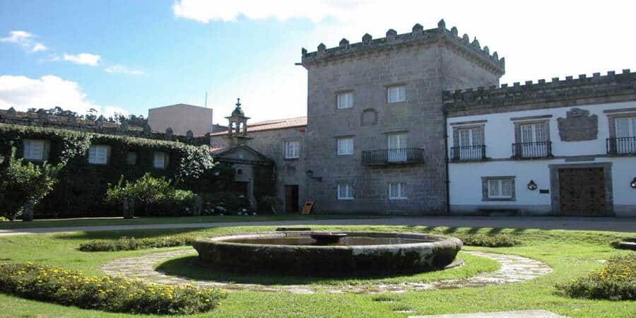 Quiñones de León Museum