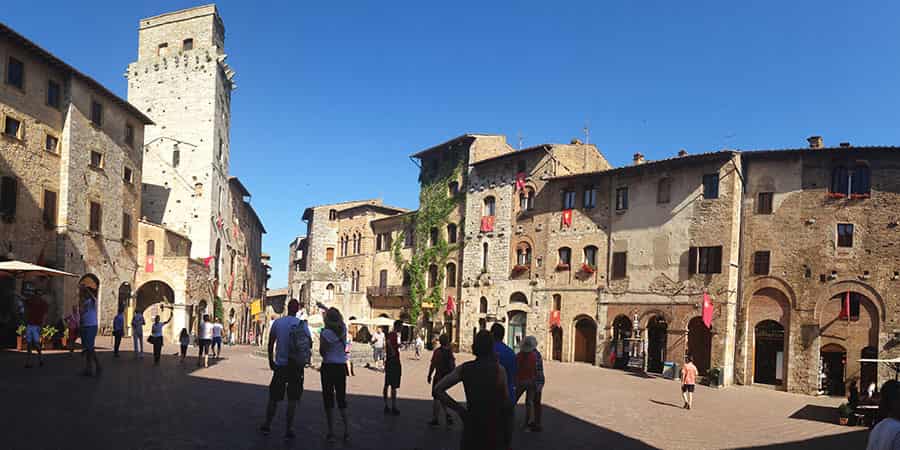 Via Francigena in Tuscany from Lucca to Siena 1 week