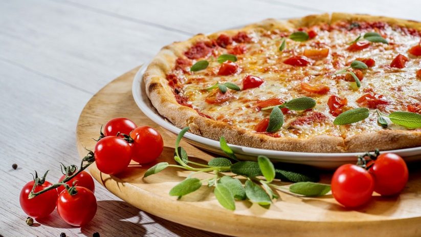 pizza, plate, food-3010062.jpg