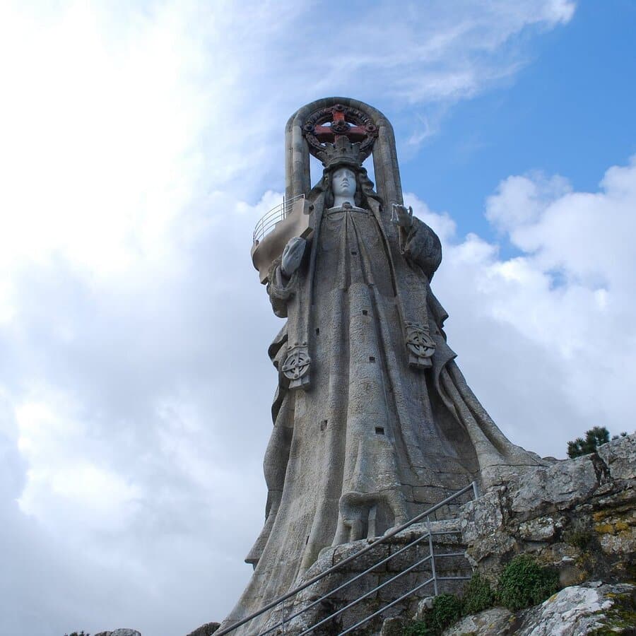 The Virgen de la Roca Monument