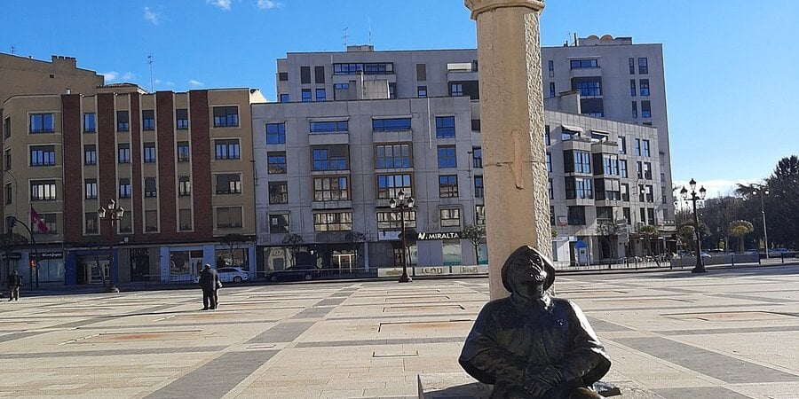 Monumento al Peregrino, León