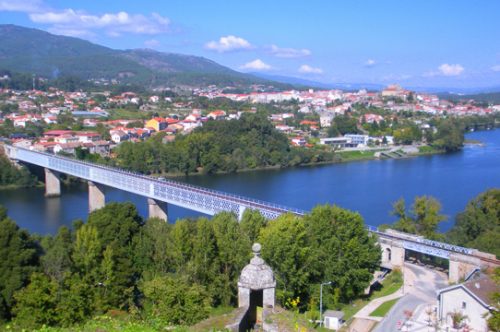 portugueseway-caminoways-valenca-tui-bridge