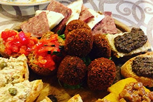 Meat-platter-san-miniato-lucca-Via-Francigena