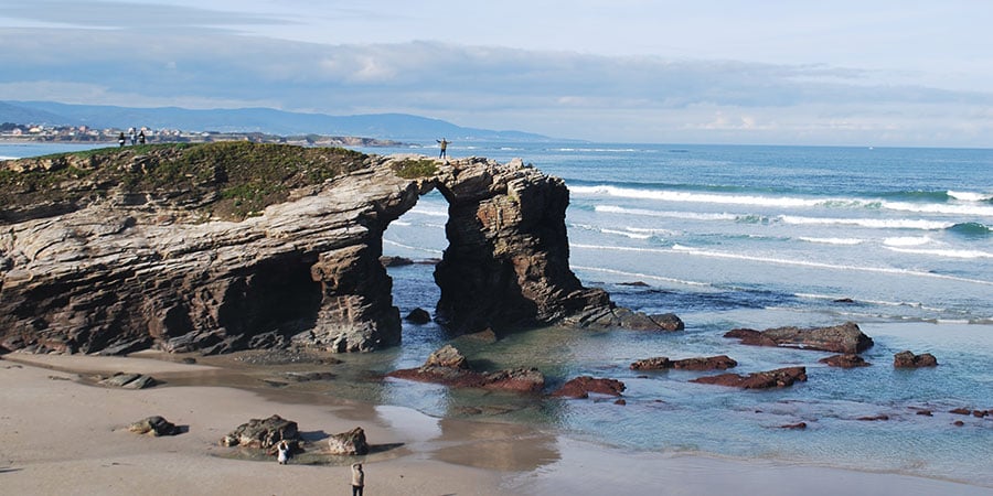 cathedrals-beach-ribadeo-ruta-del-cantabrico-caminoways