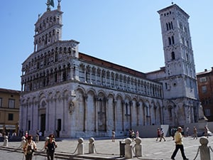 duomo-lucca-via-francigena-ways-Italy