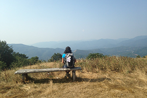 girl-walking-via-francigena-italy