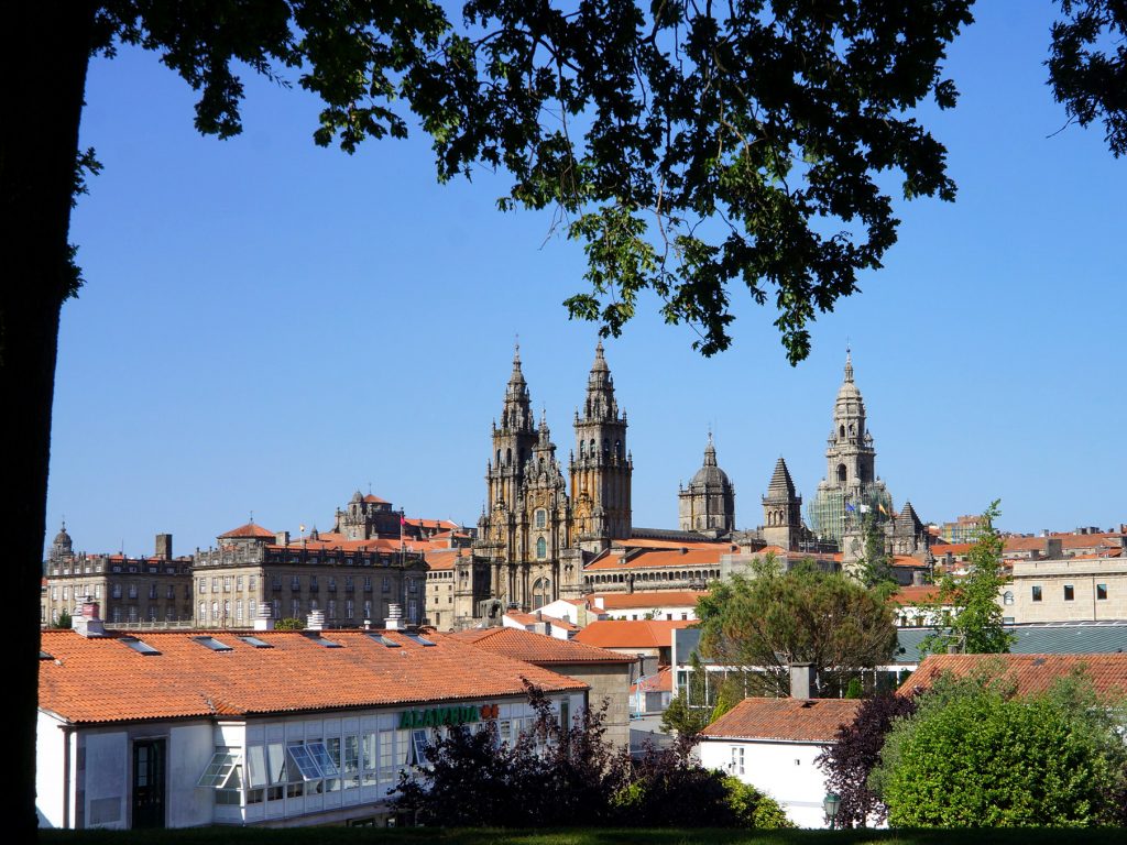 La catedral de Santiago, con su Puerta Santa abierta durante el Año Santo 2027
